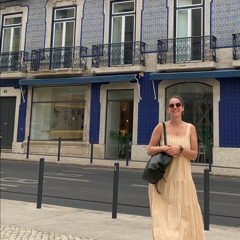 Meet your Posher, Dana